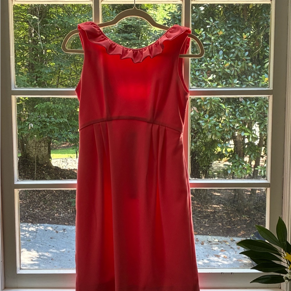 Chic Sleeveless Coral Dress